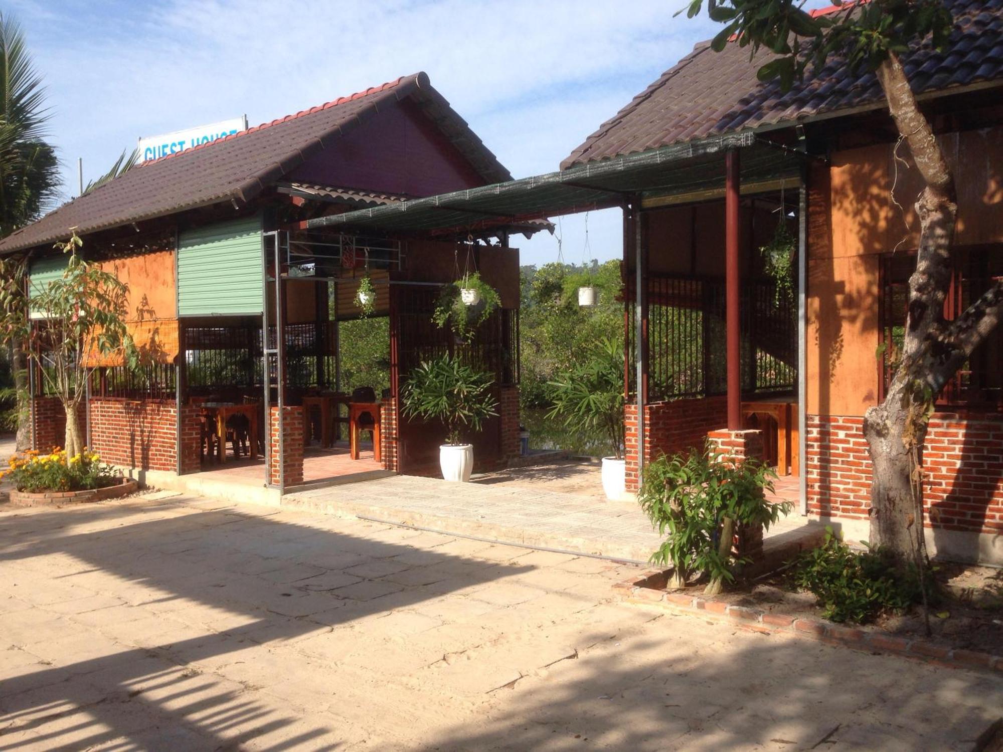 Thuy Van Bungalow Phu Quoc Exterior photo